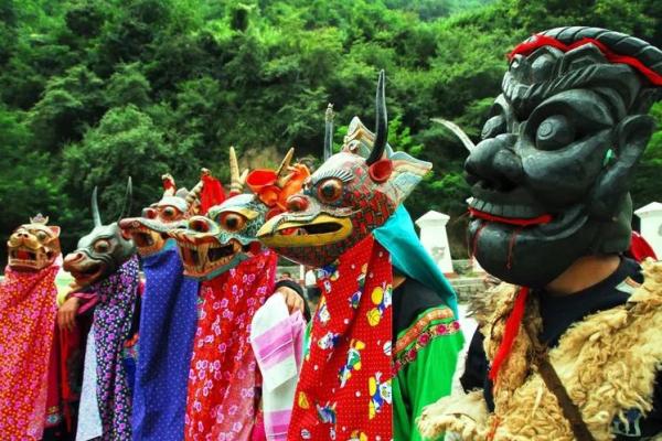 天文与祭祀：苗族四月八节的星辰之舞