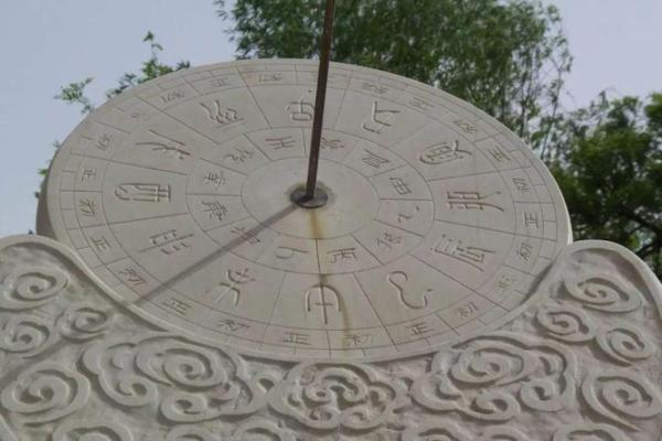 揭秘农历：为何每年天数不同，背后隐藏的古老智慧