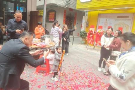 开业吉日大揭秘：选对日子，生意兴隆的秘密武器