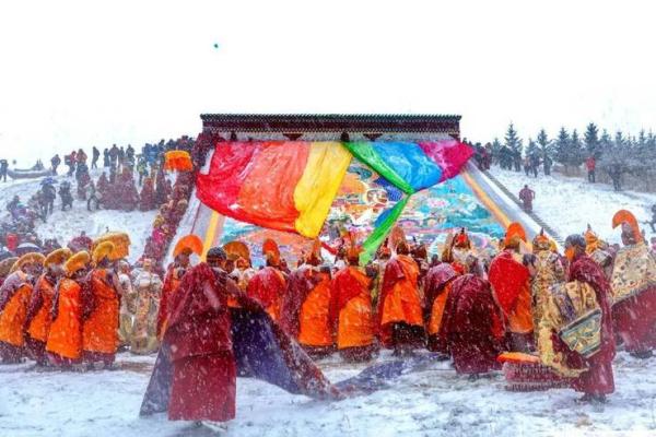 藏族节日:天文与农耕结合的庆祝方式 藏族节日:天文与农耕结合的庆祝方式