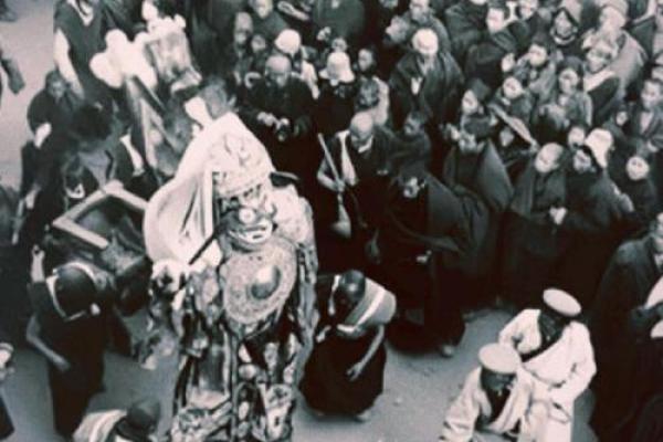 藏族节日:天文与农耕结合的庆祝方式 藏族节日:天文与农耕结合的庆祝方式