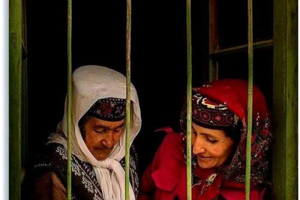 塔吉克族天文节日的神秘面纱:星辰与季节的交织 塔吉克族天文节日的神秘面纱:星辰与季节的交织